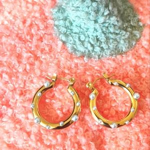 Stainless steel gold hoop earring